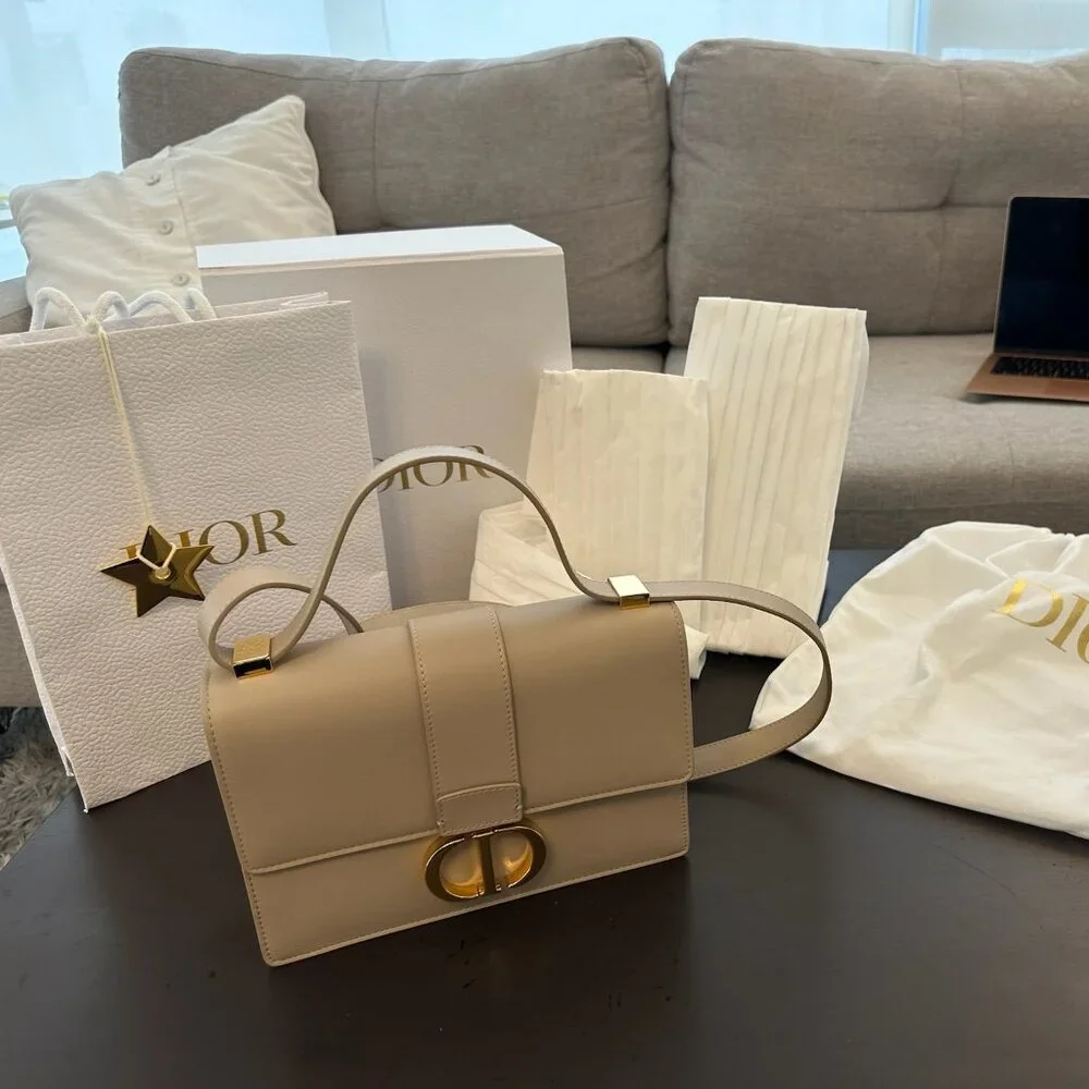 Dior 30 Montaigne Bag - Picture 1 of 5
